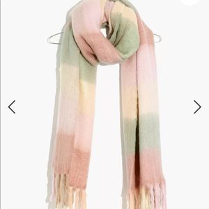 NWT Madewell nubby brushed pastel plaid scarf